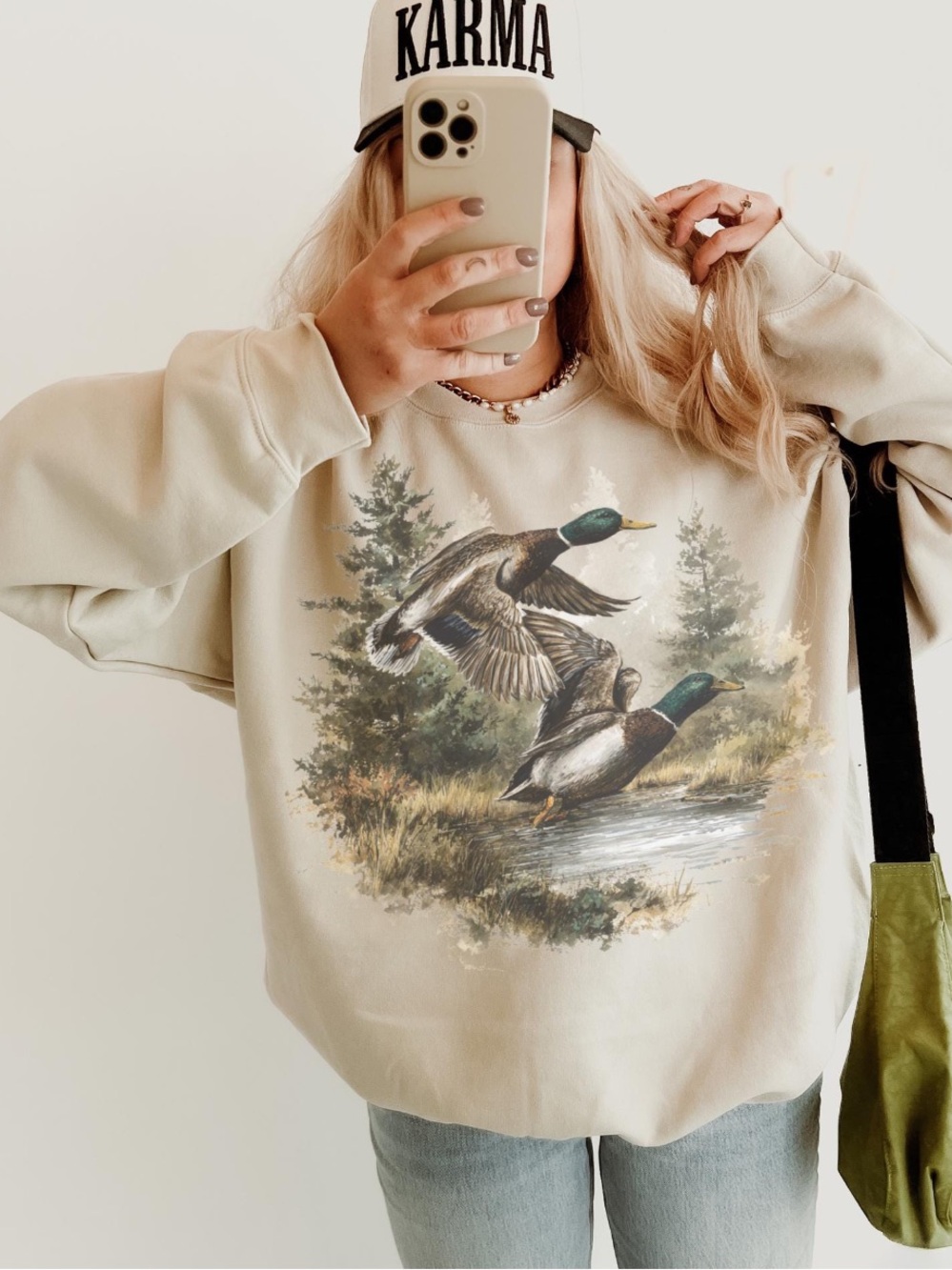 Women’s Vintage Mallard Ducks Graphic Crewneck Sweatshirt